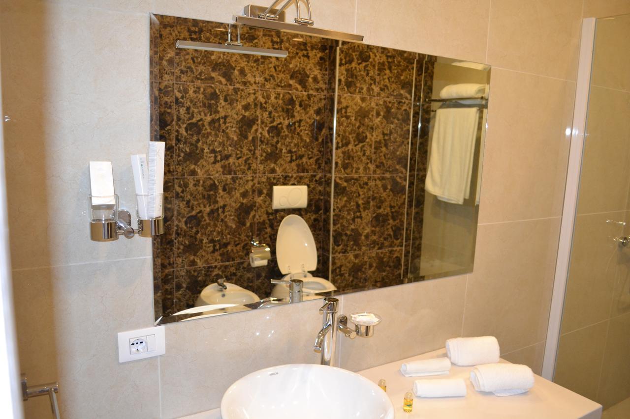 Havana Hotel Grile Exterior photo